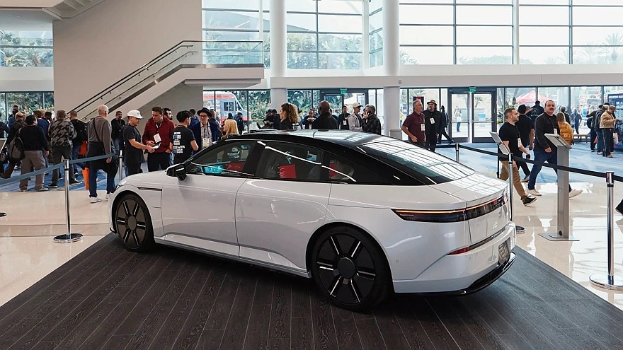    Лифтбек Afeela 1