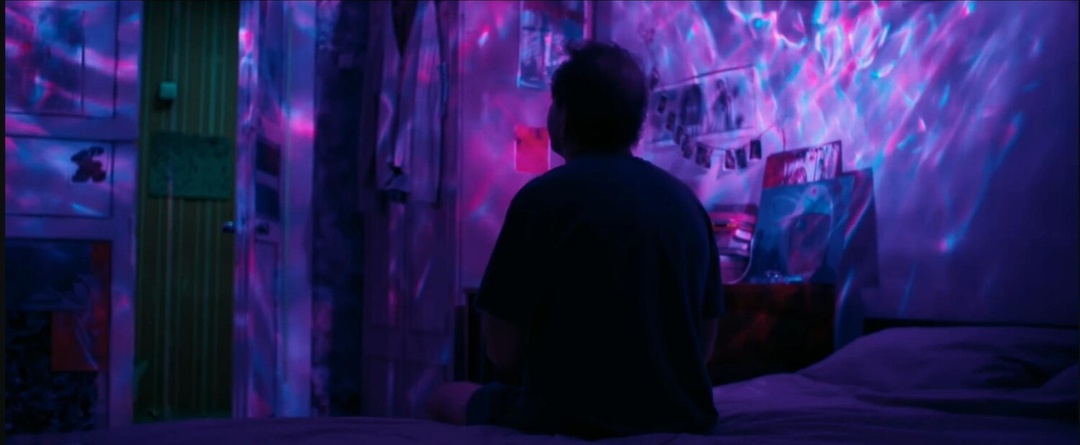 Здесь был Юра (2025 г.) трагикомедия о тех юродивых, что до сих пор живут вокруг нас, играют панк и в силах заботиться о…