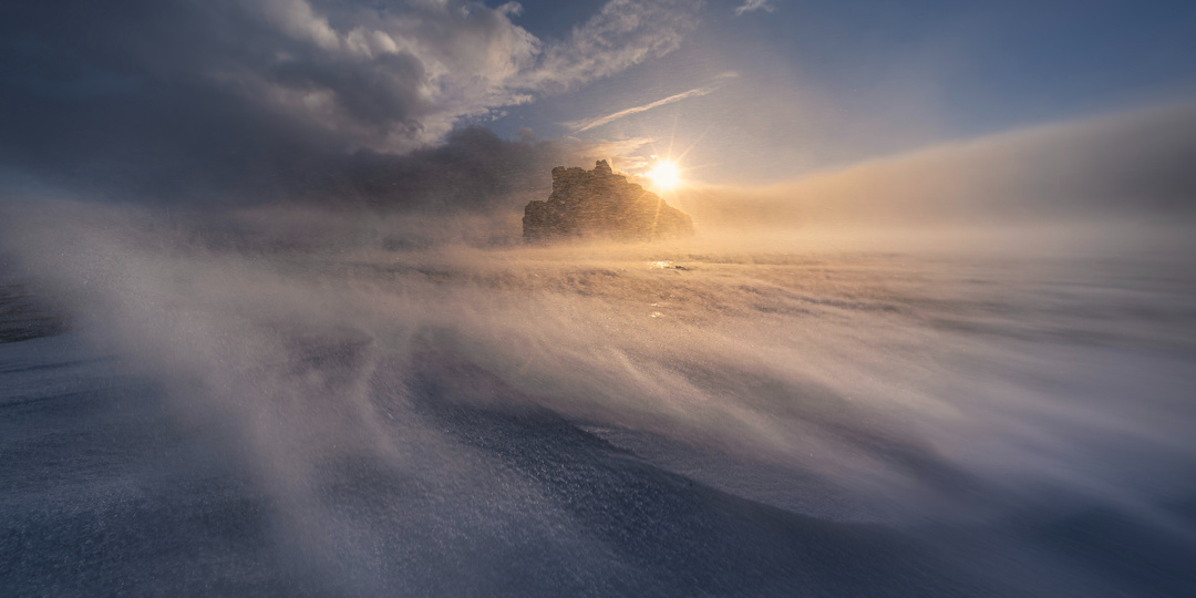 Самые необычные и опасные погодные явления в России