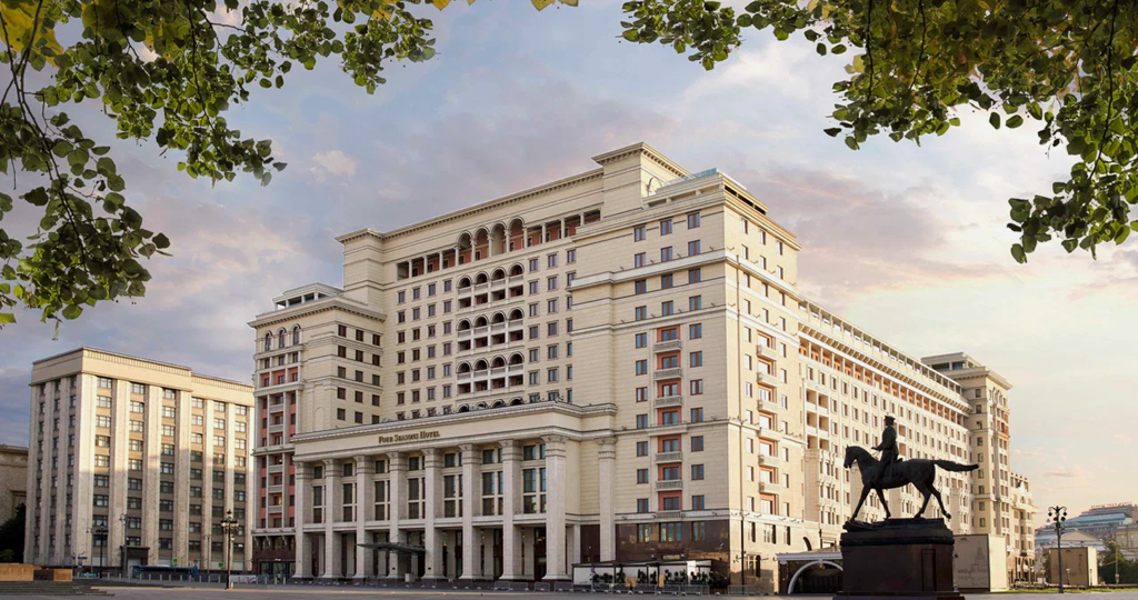 Нашли на Яндекс Путешествиях: 6 роскошных отелей, которые можно забронировать за рубли