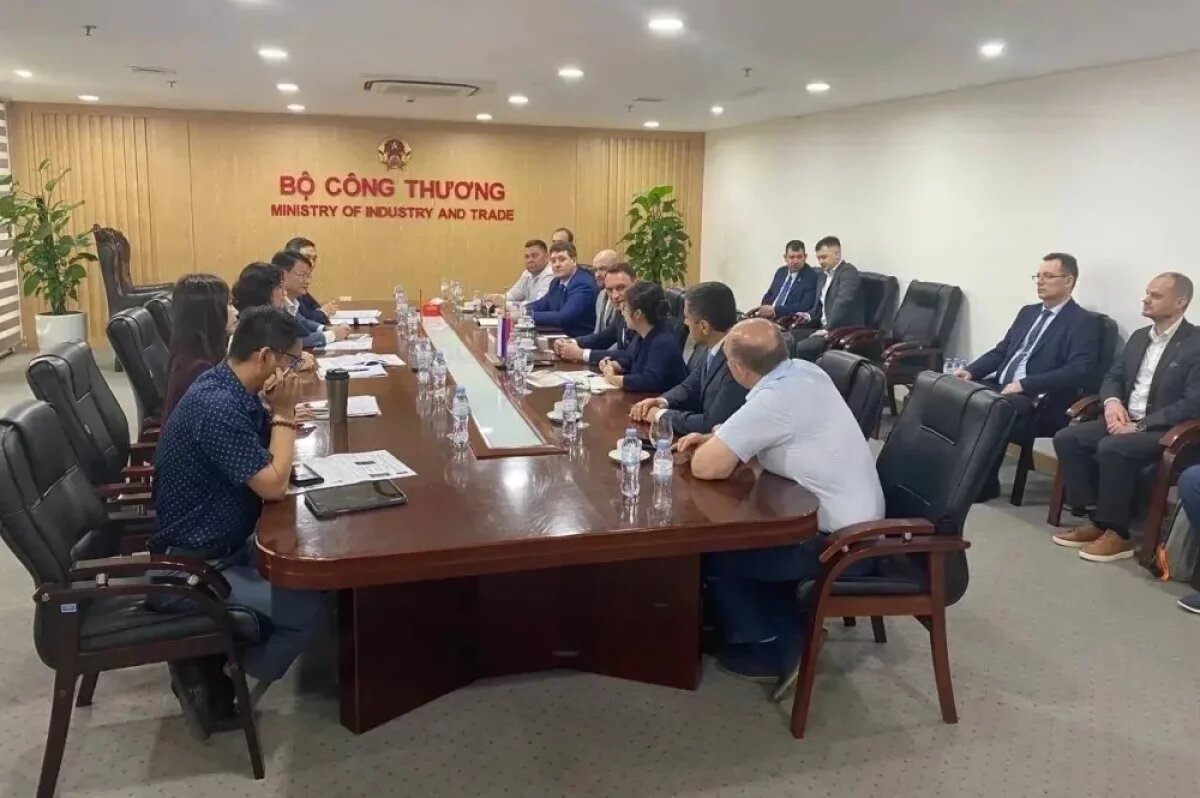    Делегация из Тюменской области прибыла в Республику Вьетнам