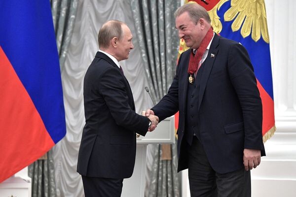 Владимир Путин и Владислав Третьяк / globallookpress.com   📷