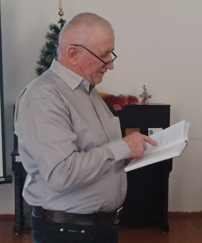 М. И. Литвишко на заседании Регионального литературного объединения "Память им. С. В. Баева" в Городской библиотеке г. Славянска-на-Кубани