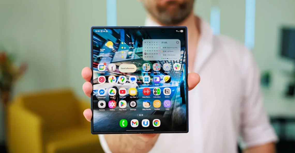 Samsung Galaxy Z Fold 8 (Самсунг Гэлакси Зет Фолд 8): утечка дизайна