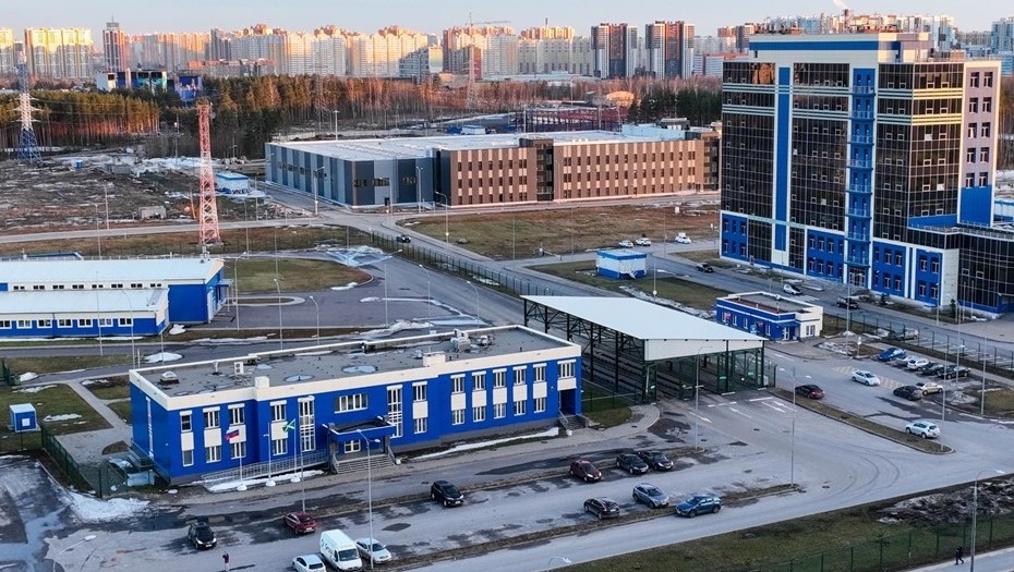    Особая экономическая зона "Санкт-Петербург", площадка "Новоорловская" в Приморском районе. Автор фото: Тихонов Михаил/ДП