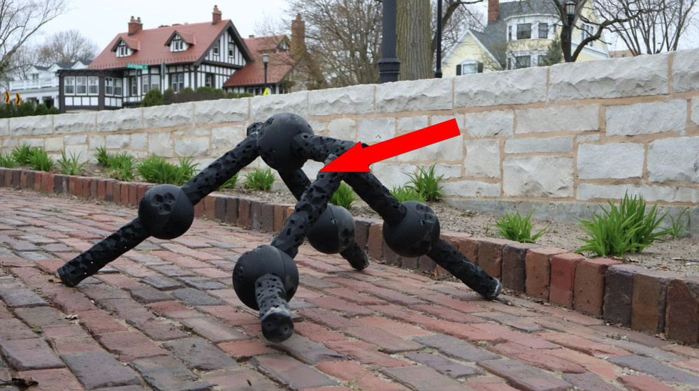    Искусственный интеллект создал роботов-блоки, способных восстановиться после потери конечностей за секунды