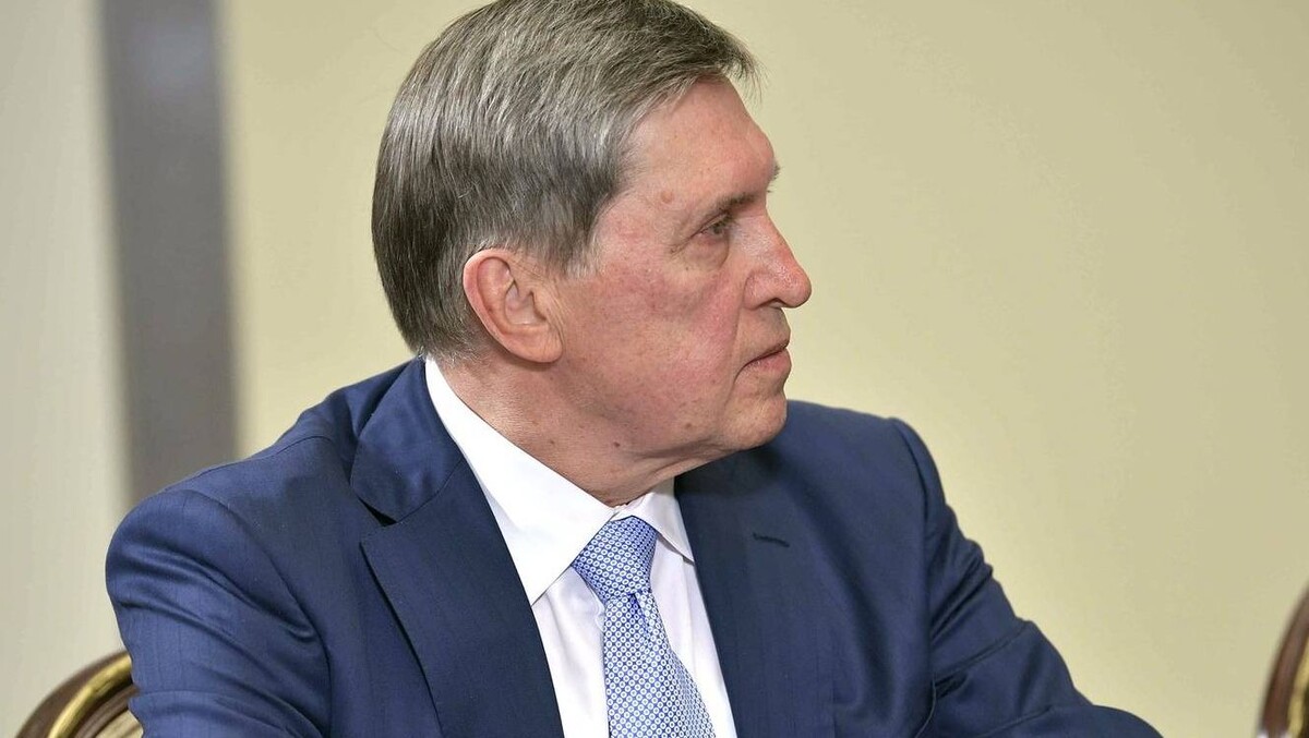     Юрий Ушаков   
kremlin.ru