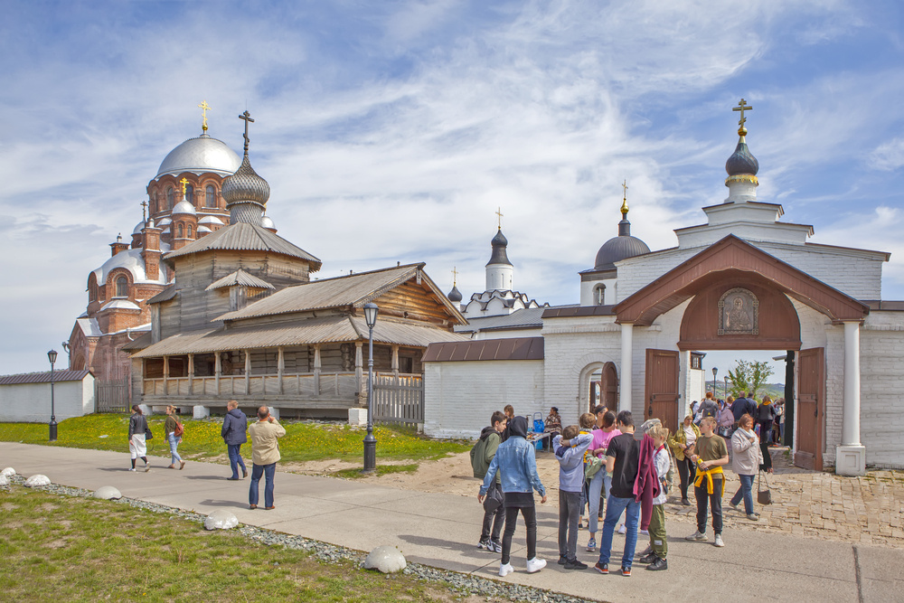 Свияжск. СК "Москвич