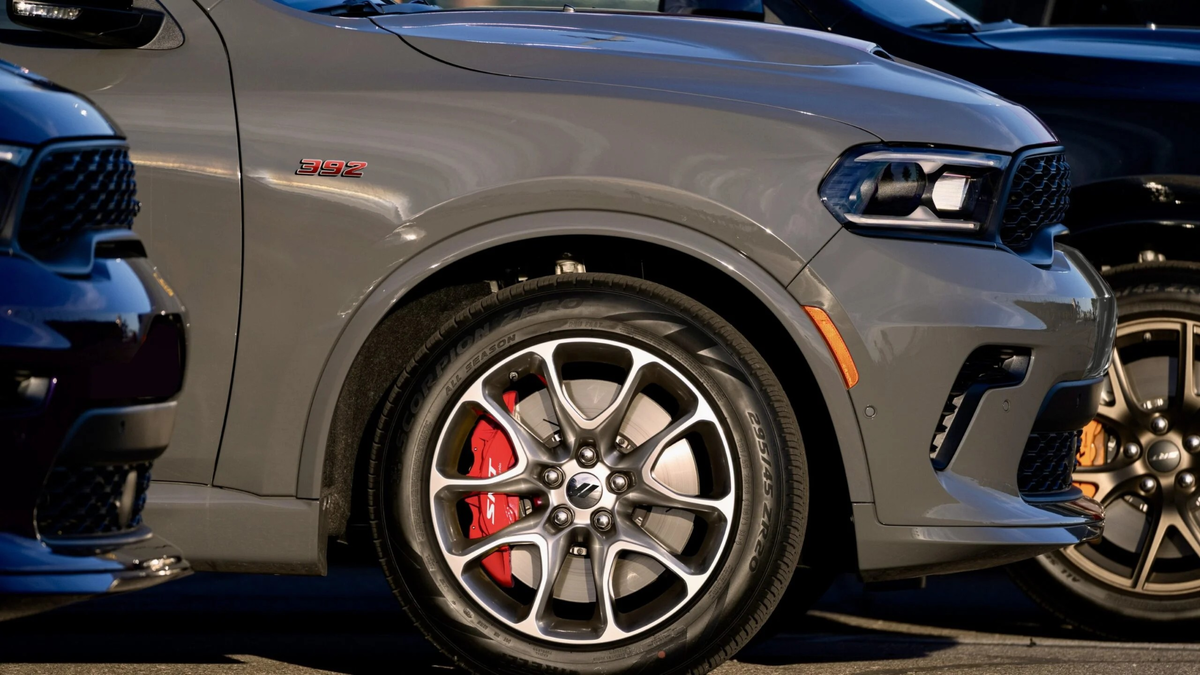 Dodge Durango R/T 2026 модельного года  возвращается с могучим «атмосферником»