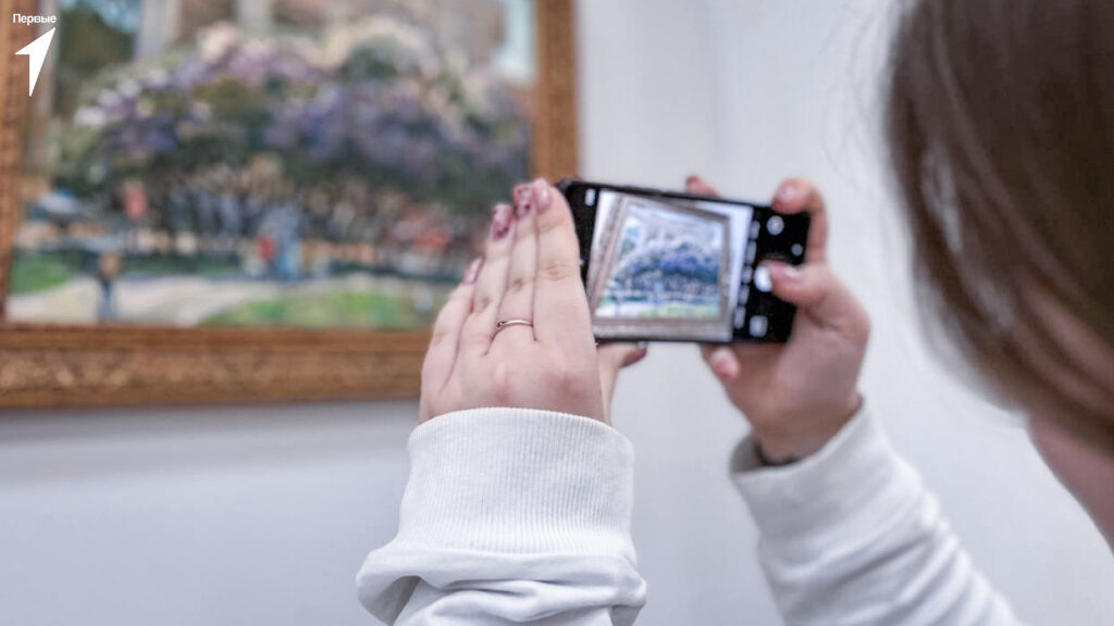 Молодежь на экскурсии в музеях /Фото: пресс-служба Минмолодежной политики ДНР