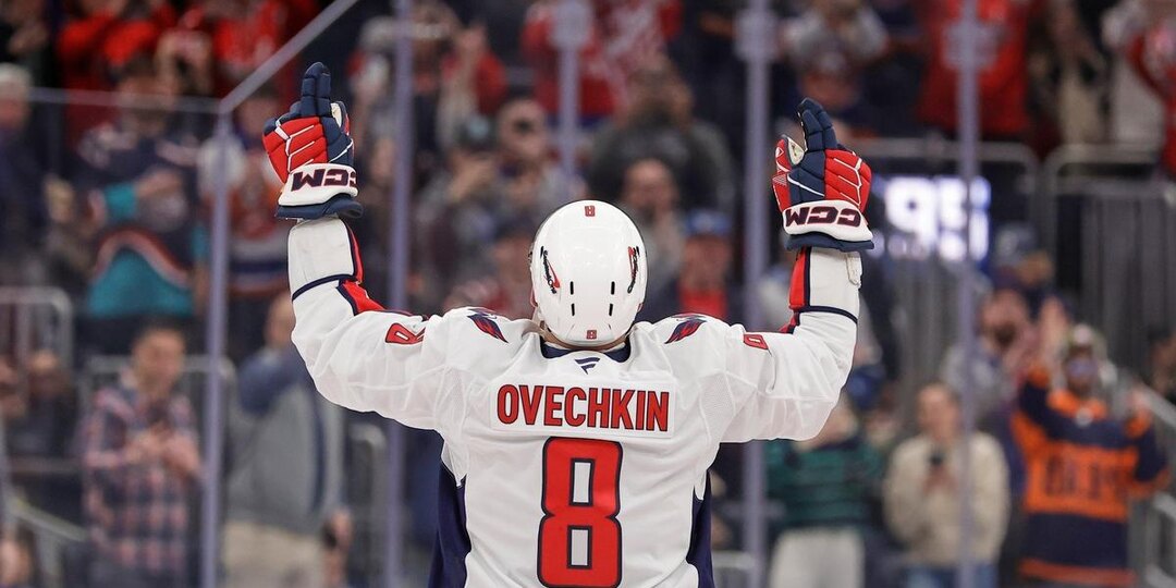 Тысяча и одна шайба. Он устал, но он не собирается уходить. Он — Александр Овечкин