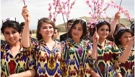 Пятый день Навруза — праздник женщин: забытые смыслы древней традиции возвращаются в культурную повестку
