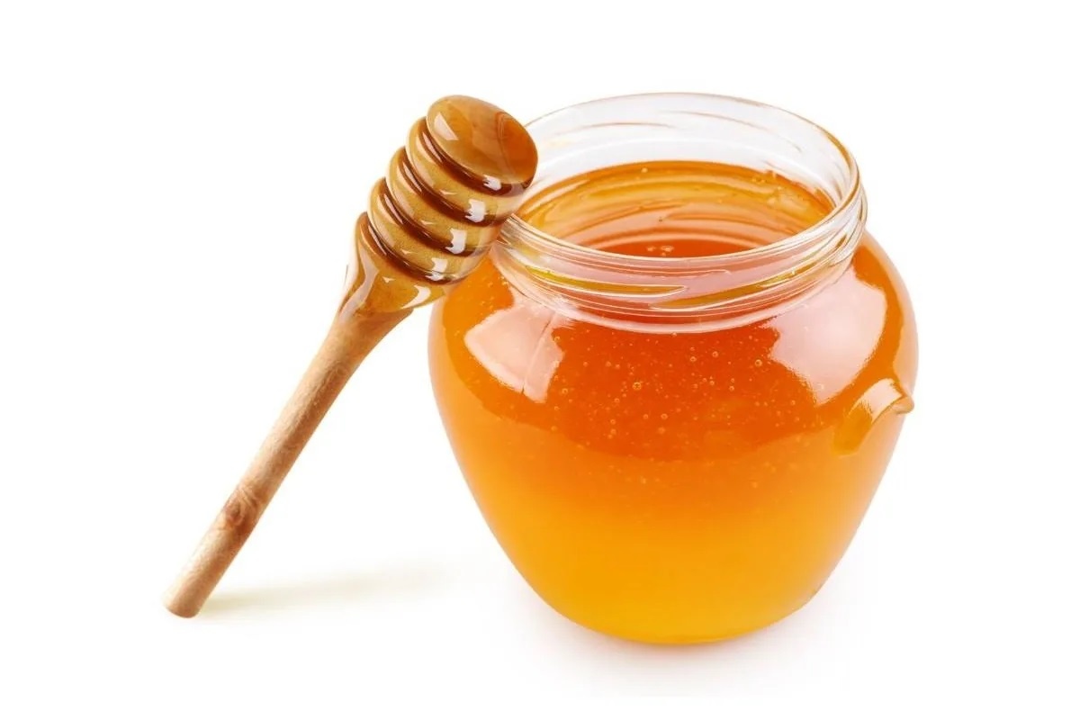 Фото с сайта: https://mangermediterraneen.com/le-miel-et-ses-vertus/mangermediterraneen-le-miel-et-ses-vertus/