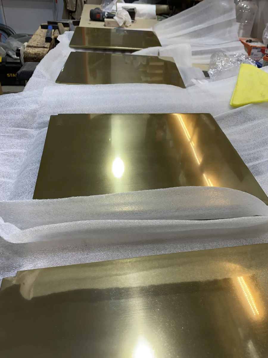 Фасады для кухни, покрытые жидким металлом