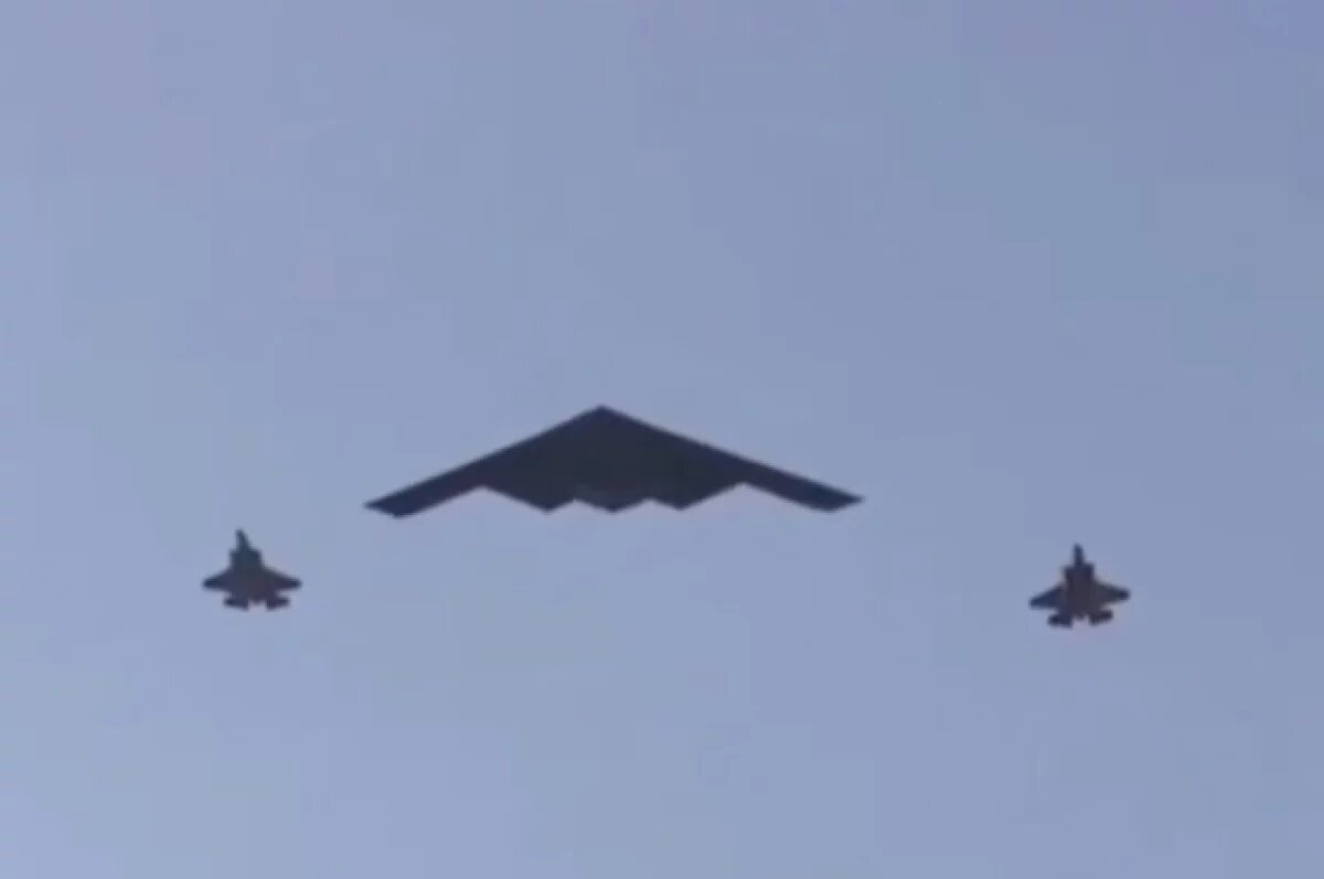    США отправили в Иран странные самолеты: главная новость войны 25 марта