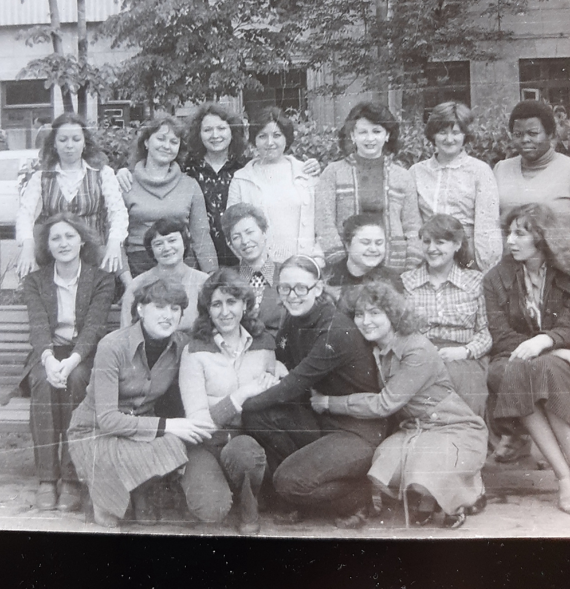 Наша группа, у нас была одна иностранка. Я в верхнем ряду по центру - вся в белом)))