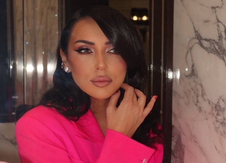     певица Алсу