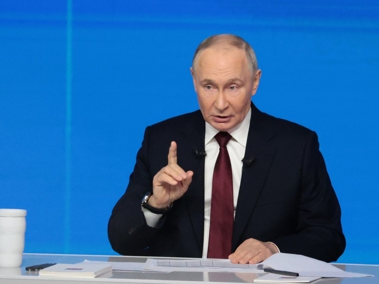     Владимир Путин. / Наталия Губернаторова