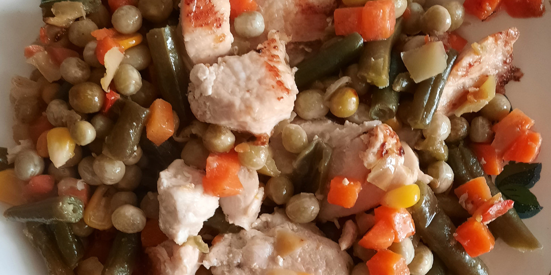 Куриное филе с овощами по-мексикански