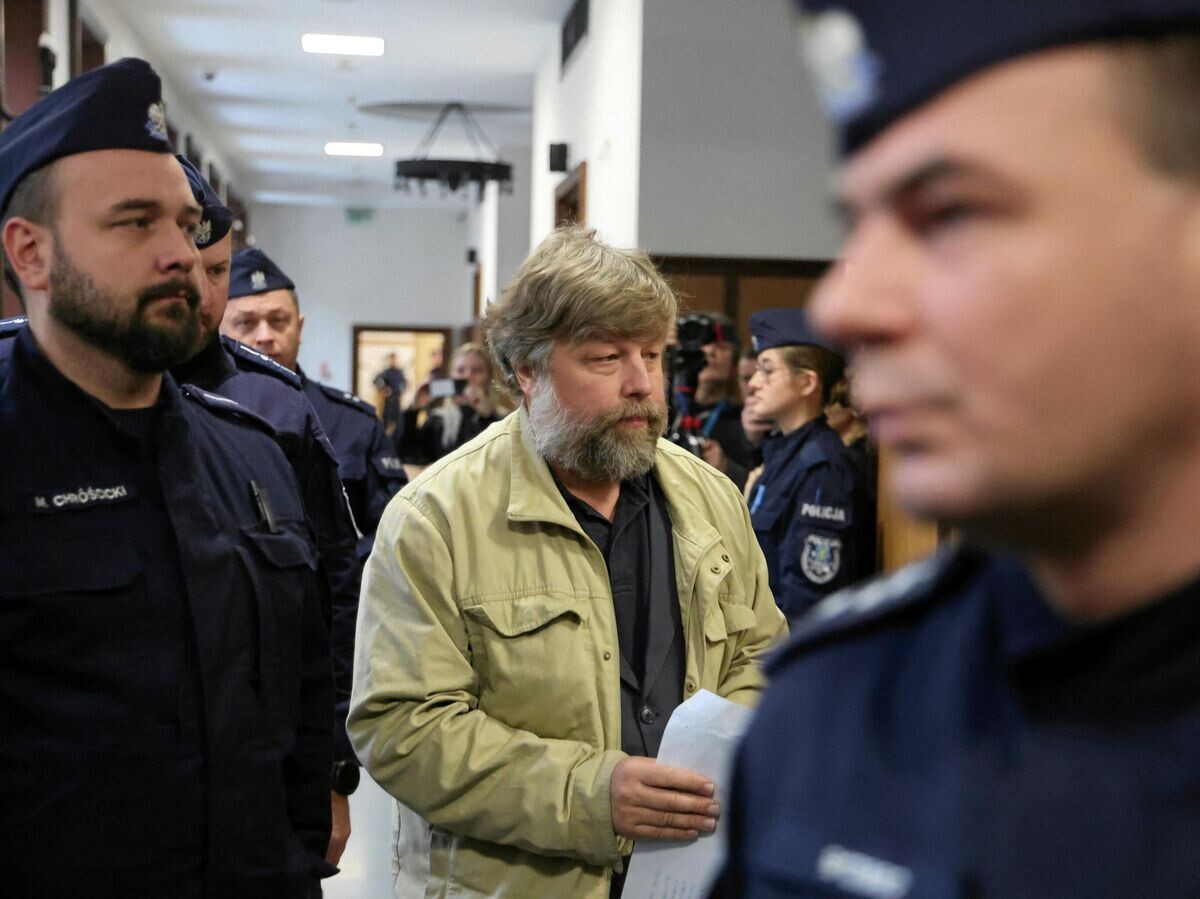    Российский археолог Александр Бутягин в районном суде Варшавы | © REUTERS / Agencja Wyborcza.pl/Robert Kowalewski