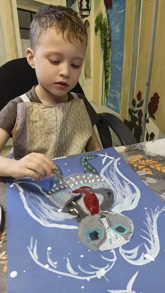 Боря на рисовании