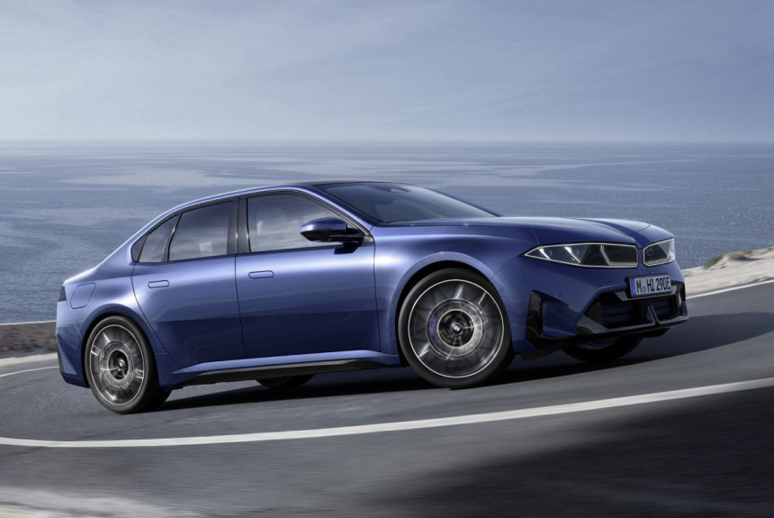 Фото компании BMW