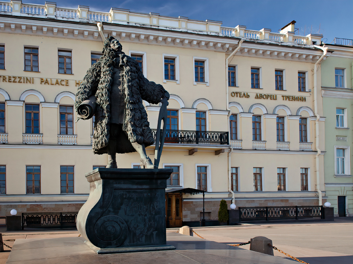 памятник Доменико Трезини