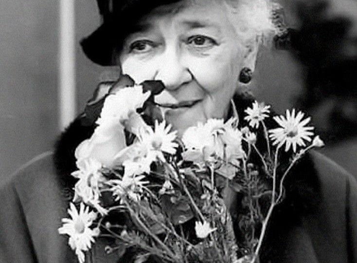 Вполне нормальная психопатка. Фаина Раневская