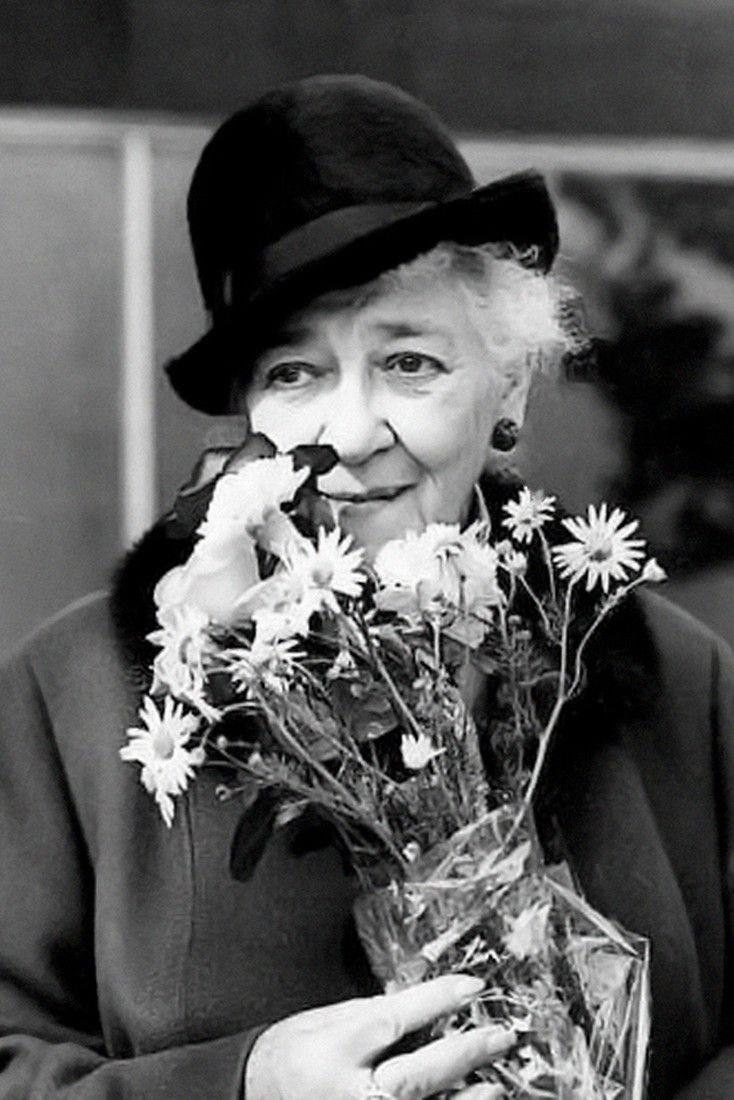 Фанни Гиршевна Фельдман - Фаина Георгиевна Раневская (27.08.1896 - 19.07.1984).