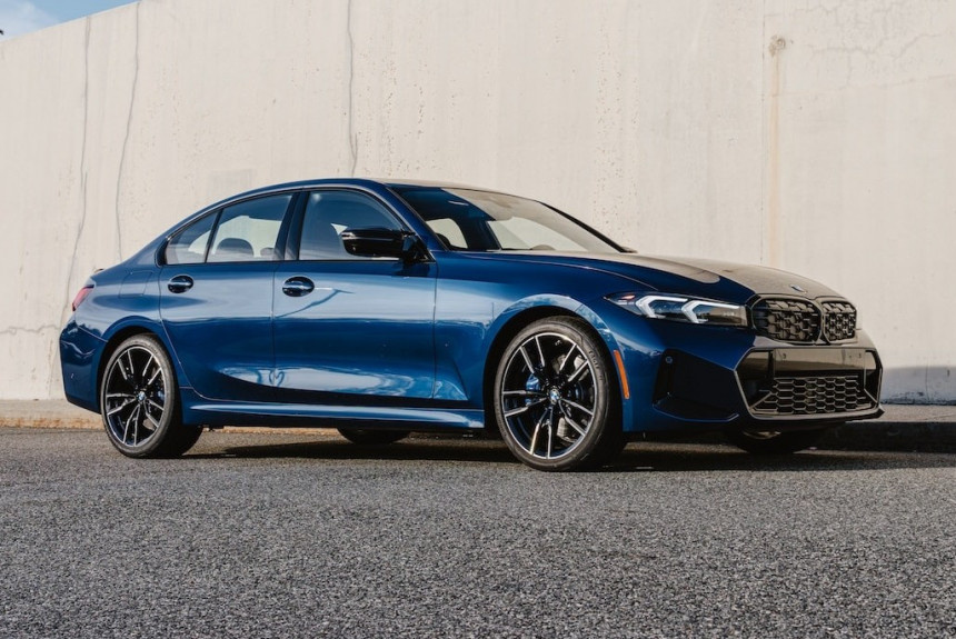 Фото компании BMW