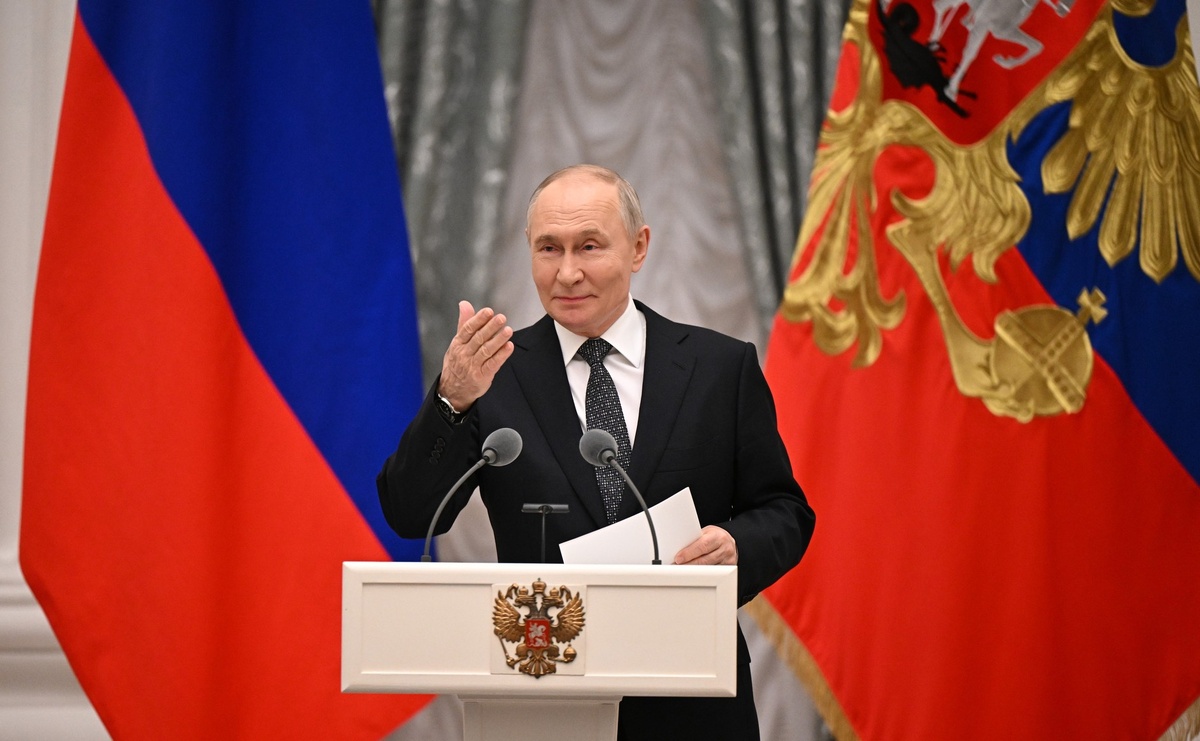 Владимир Владимирович Путин на вручение премий Президента молодым деятелям культуры и за произведения для детей