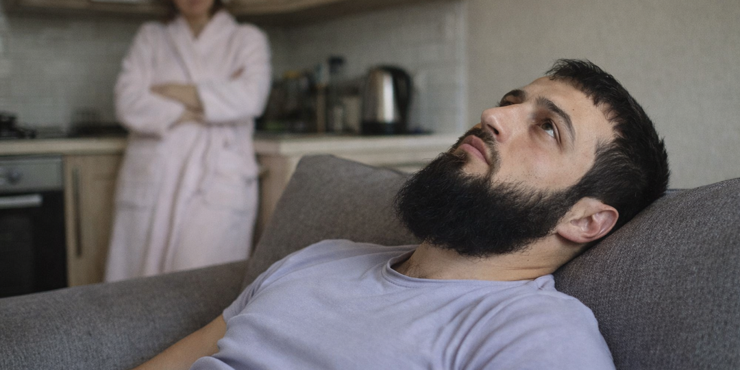 Почему он остыл? 3 гормона, которые «выключают» мужскую любовь, и как запустить их снова