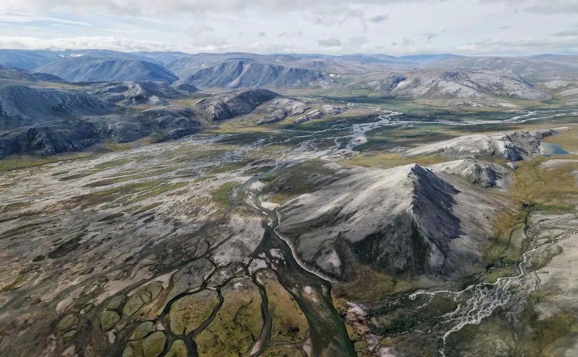    Источник: Чукотка Фото: MikeDrone / Shutterstock. rbc.ru Вероника