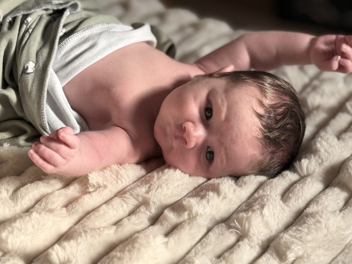 Кирюша в солнечных лучах)))