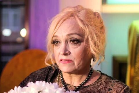 Стоматологи подали в суд на Кадышеву, требуют 2 млн 100 000 р. за невыполненные обязательства