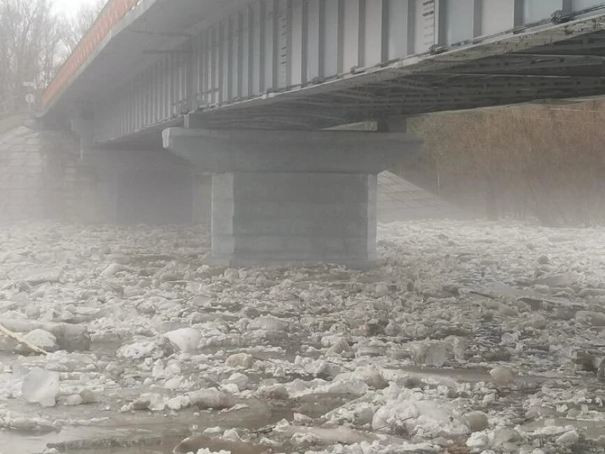    Фото паводка прошлого года, предоставлено администрацией Легостаевского сельсовета