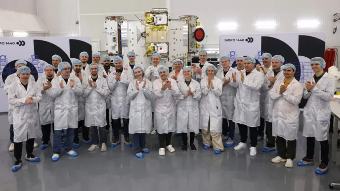 Коллектив"Бюро 1440"