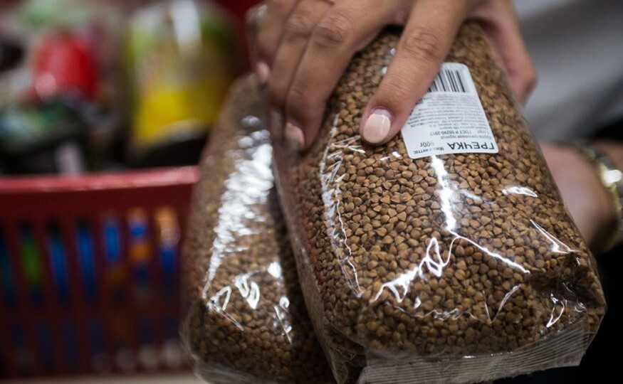 «Хватит задирать цены на хлеб, яйца и гречку!»: в Госдуме требуют прекратить обдирать россиян