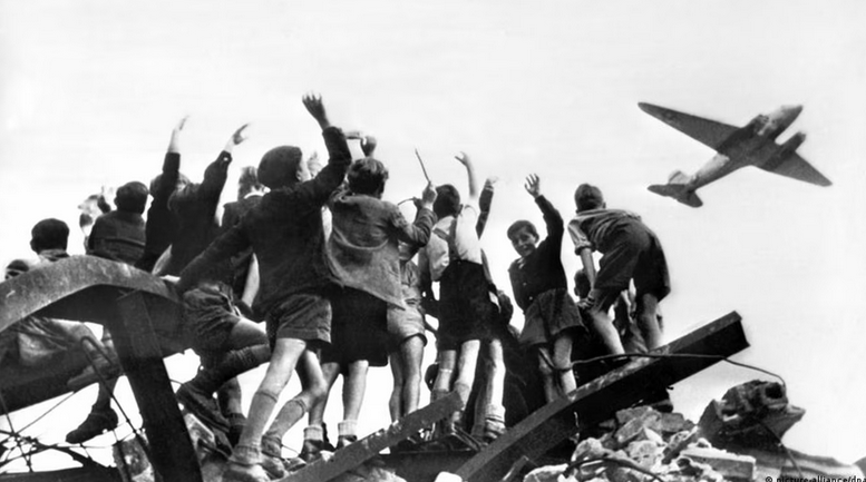 Как Берлинский воздушный мост спас Западный Берлин от голода