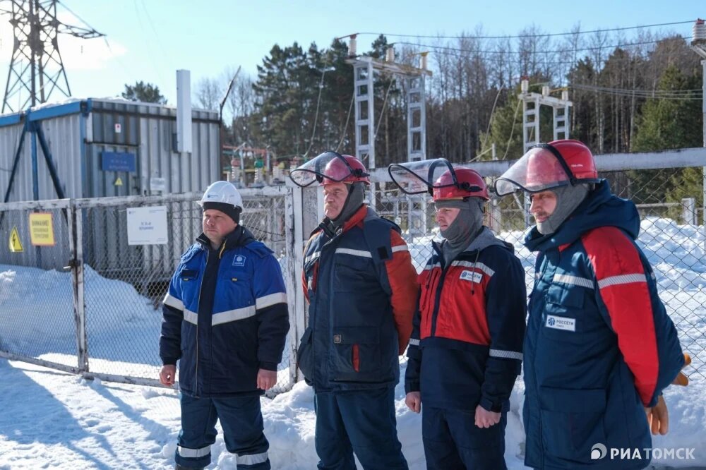    "Россети Томск" проводят учения на подстанции, © РИА Томск. Никита Гольцов