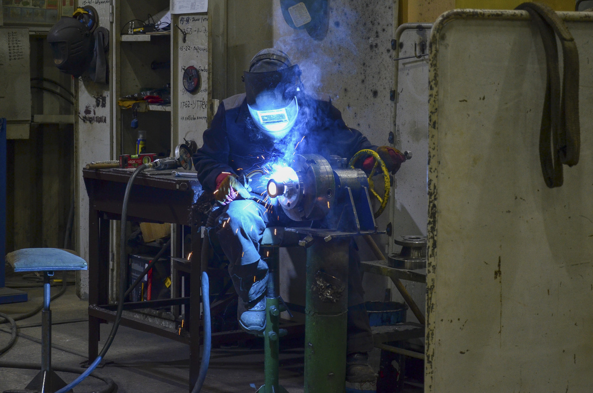 В начале 2026 года индекс промышленного производства снизился до 99,4 %.  Фото: ФедералПресс / Дмитрий Шевалдин