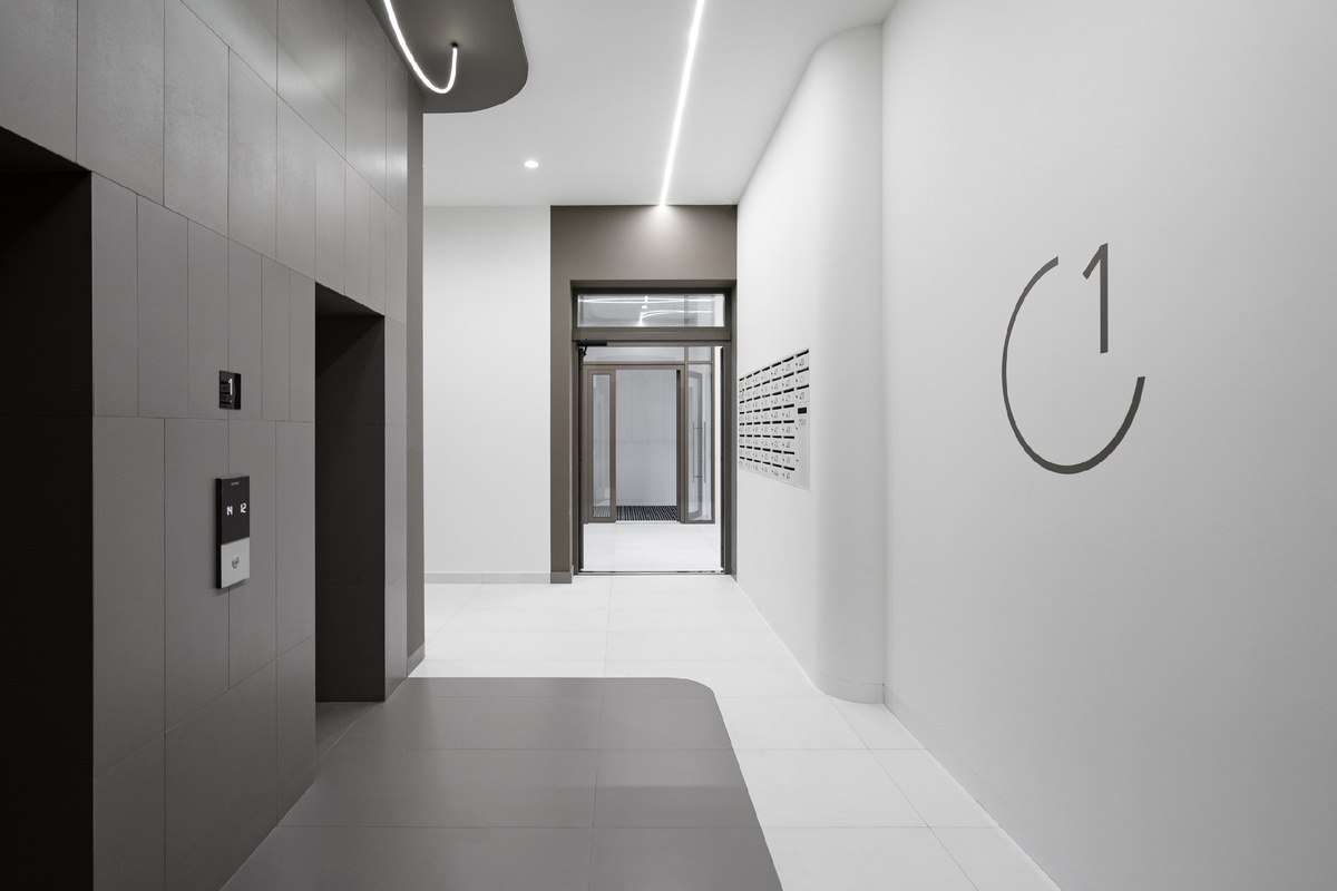 Один из холлов в первом доже ЖК «Планета 9» в Сыктывкаре