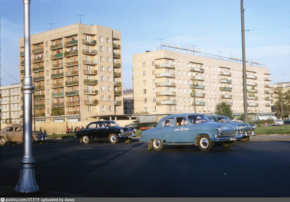 На углу Ленинградского проспекта и Новой Башиловки, 1963-1965. С сайта www.pastvu.com.