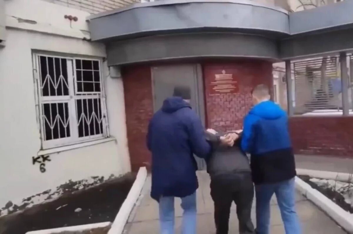    Начальник отдела удмуртского центра социальных выплат попался на взятках