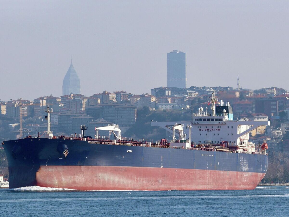     Турецкий танкер ALTURA | © REUTERS / Yoruk Isik