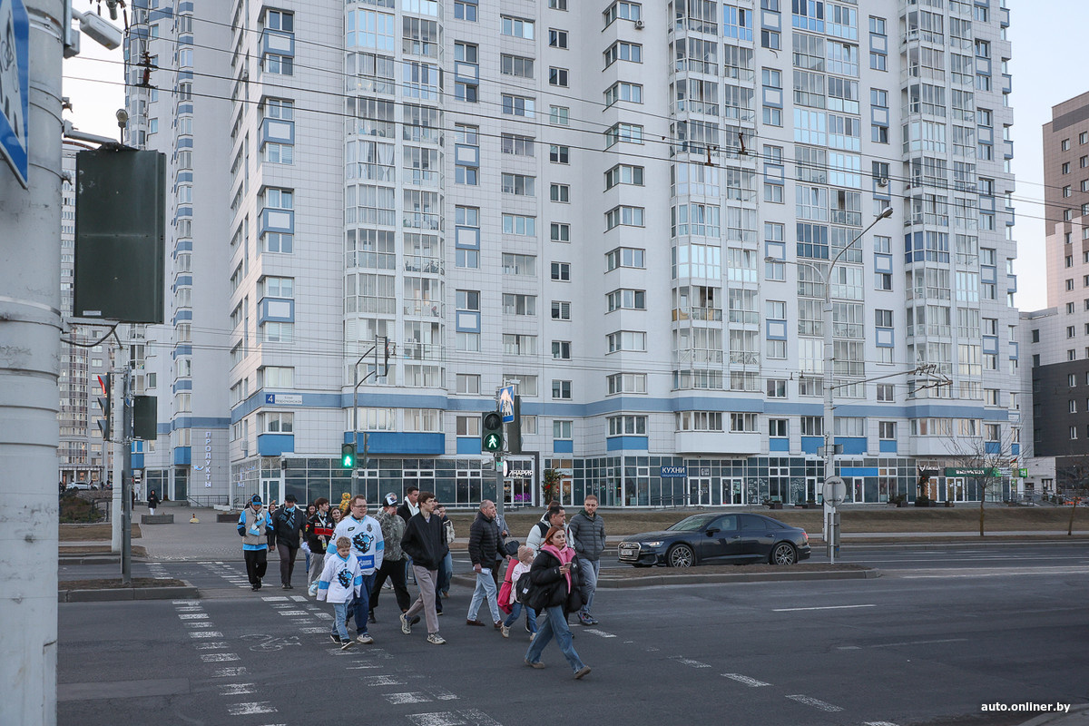 Листайте вправо, чтобы увидеть больше изображений