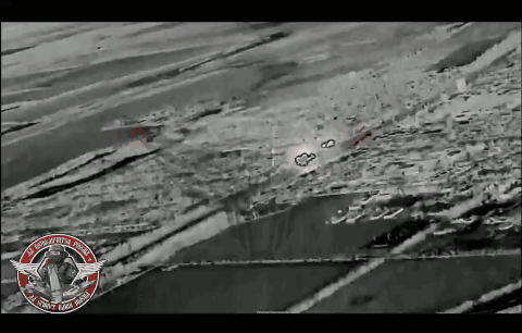    Работа тяжёлых ФАБ по мадьяровским операторам БПЛА достигается за счет наведения Отрядом Смуглянки и Рубикон наших ВКС на цель. Видео: Два Майора"