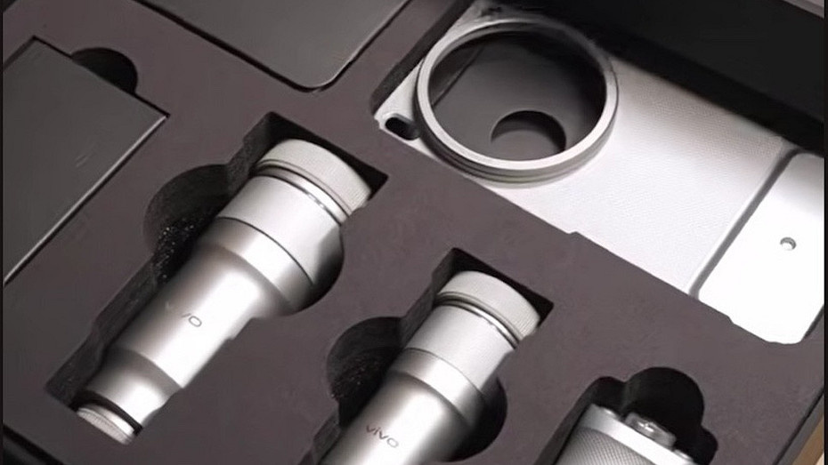 Набор просто превосходный! vivo X300 Ultra получил Photography Edition Kit с объективами и аксессуарами