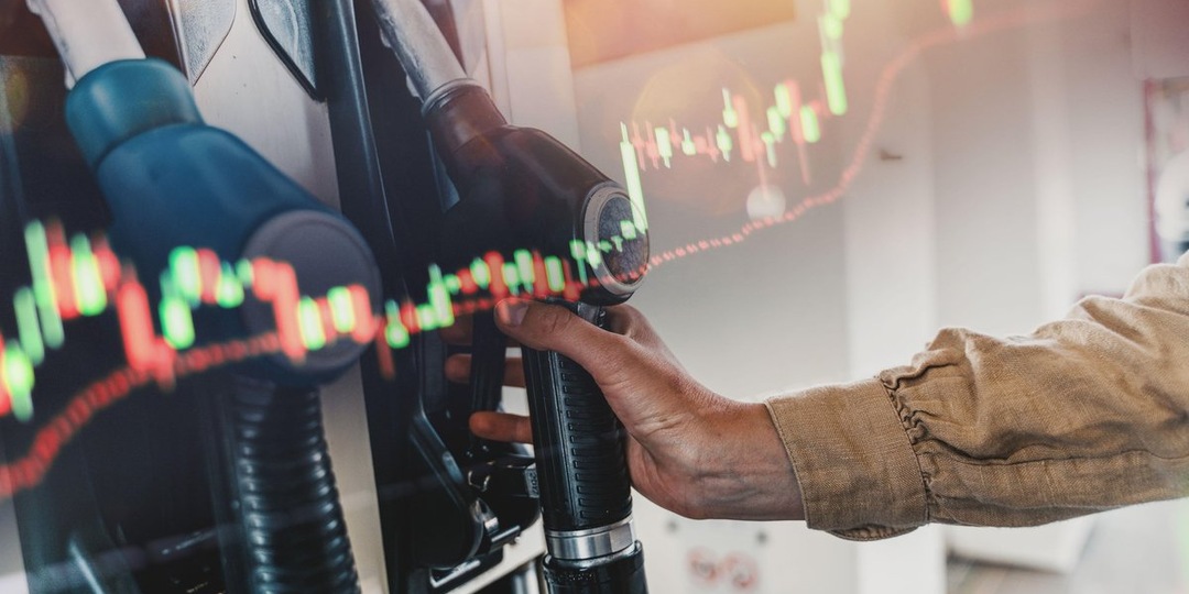 Бензин в РФ за неделю подорожал в среднем на 24 копейки