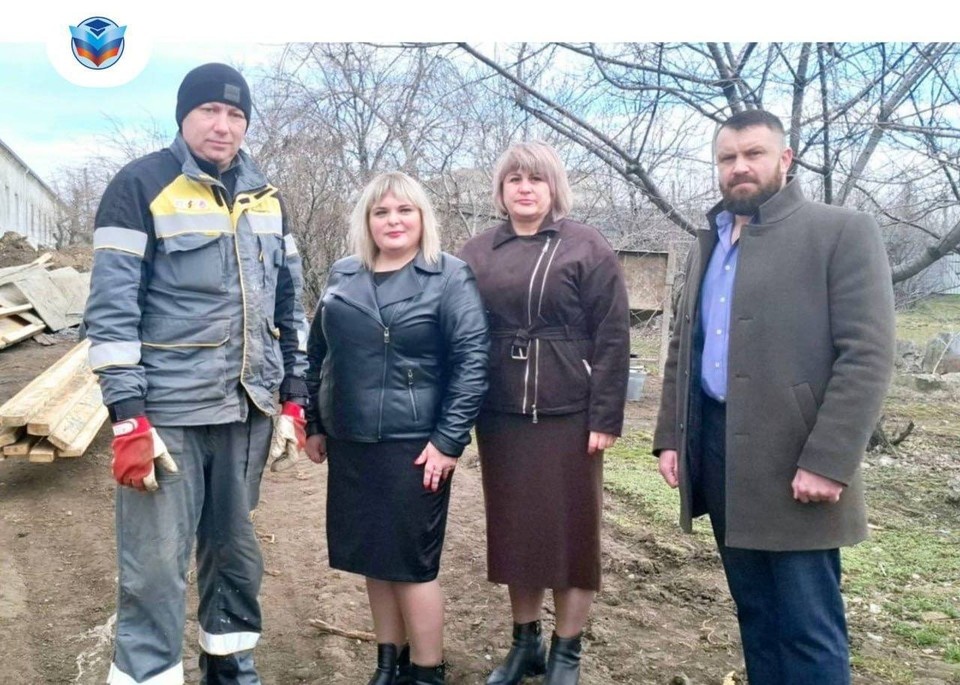    Работы выполняют силами Республики Башкортостан. ФОТО: Минобрнауки ЛНР